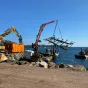 Extraction d'un chassis de mobil-home dans la baie d'Agay