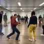 Au programme de l'échauffement : "Oh ouais !" et "YA !" © RCF Sud Bretagne.
