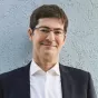 Pour Nicolas Thery, président du Crédit Mutuel, la fin des questionnaires de santé est une histoire de cohérence entre les valeurs et les actes.