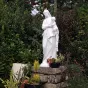 Statue de la Vierge Marie et l'enfant Jésus près de la chapelle Notre-Dame de Kério à Noyal-Muzillac ©RCF Sud Bretagne
