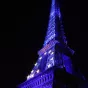 La Tour Eiffel, parée des couleurs européennes au soir du 31 décembre 2021 © Twitter officiel Emmanuel Macron