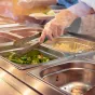 Plus de produits locaux en restauration collective en Sarthe © iStock