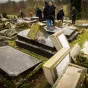 Profanation du cimetière juif de Sarre-Union en février 2015 - © Wikipédia