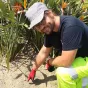 Adrien jardinier à Menton - Photo : RCF Nice Côte d'Azur 