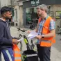 A Angers, la CFDT fait campagne pour la première élection nationale de représentants des livreurs à vélo. Le vote dure jusqu'au lundi 16 mai 2022. ©RCF Anjou