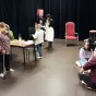 La pièce des adultes est une adaptation du roman "Désordre" de Leslie Kaplan (®CieBleu202)