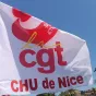 Drapeau de la CGT, manifestation pour l'hôpital public sur la place Masséna à Nice  Juin 2022