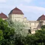 Wikimedia Commons - Château de Castries