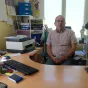 Le docteur Olivier Ferrand dans son cabinet de Marmagne © RCF - Guillaume Martin-Deguéret.