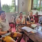 Paul (en service) et quatre membres du Foyer de Charité de La Flatière 