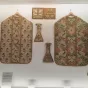 Les fleurs dans les vêtements liturgiques au Palais Lascaris - Photo RCF 