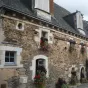 Une partie de l'ancienne abbaye de Nyoiseau - © Romain Bréget