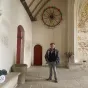 Daniel Kernalegenn dans la chapelle de Quilinen. Daniel Kernalegenn er chapel Kilinen.