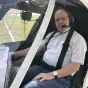 Stéphane Jourdain , prêtre pilote d'ULM © RCF