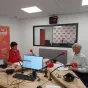 Sibylle Klumpp et Pierre de Charentenay dans les studios de ©Dialogue RCF