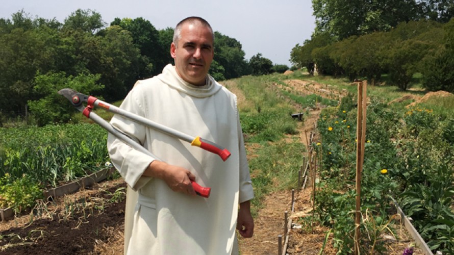 RCF / Béatrice Soltner - Frère Joseph est en charge du nouveau chantier agroécologique de l'abbaye de Maylis