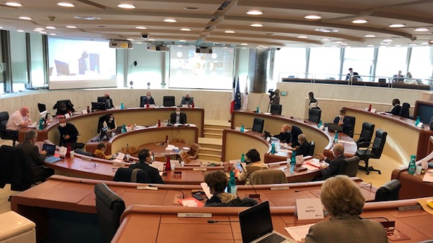 Les élus départementaux étaient réunis en assemblée plénière pour débattre des orientations budgétaires pour 2021.