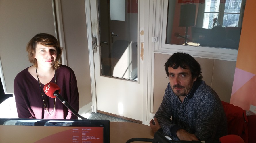 Maïté Labat et Vincent Henry ont animé Les 18 heures de Saint Julien à Tours, vendredi 25 septembre autour de l'architecture et de leur BD respective.