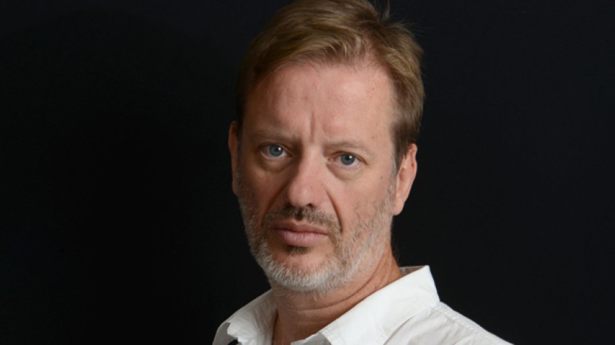 Hélie Gallimard - L'écrivain Alexis Jenni, prix Goncourt 2011 pour "L'art français de la guerre"