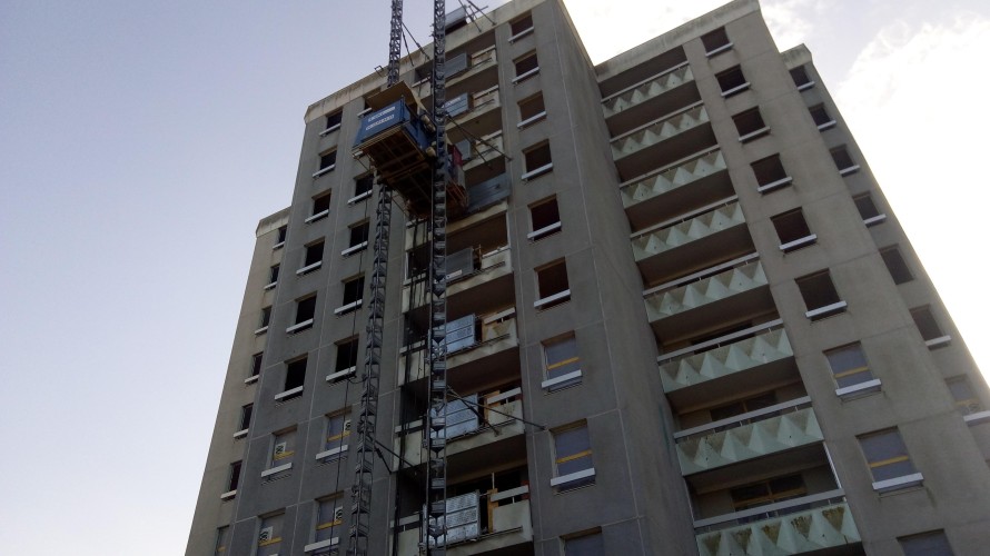 RCF - L'un des trois immeubles du Grand Meaulnes qui sera détruit le matin du 30 mai par foudroyage.