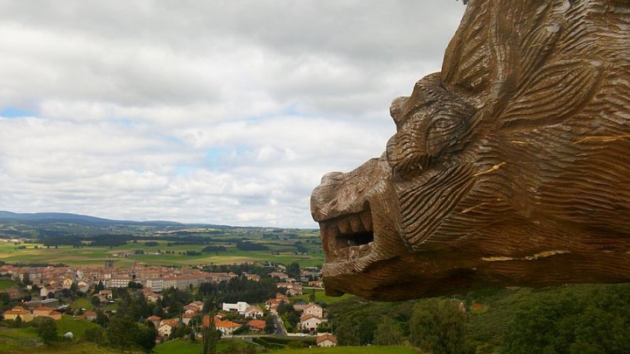 CC-BY-SA-3.0 - Christo42190 - Paysage de Saugues 