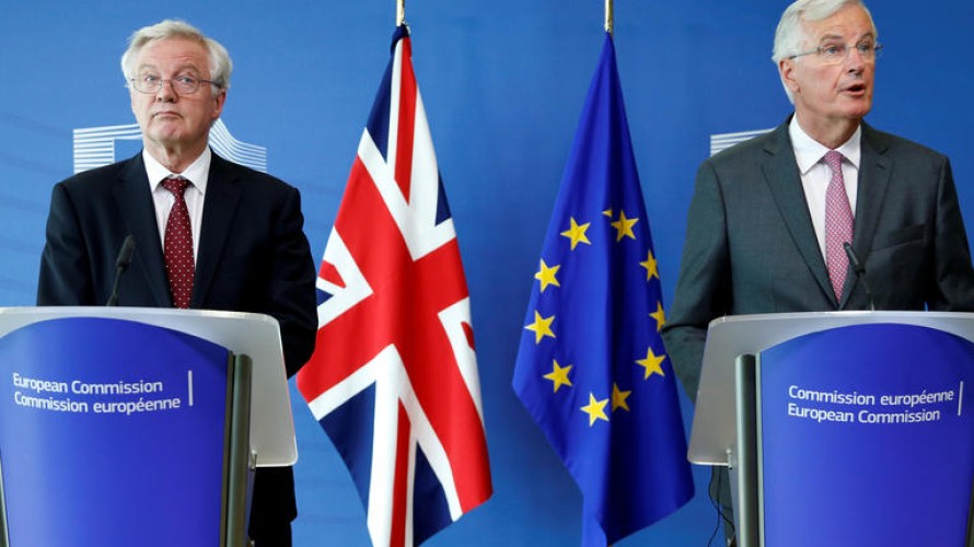 2017 François Lenoir / Reuters - David Davis et Michel Barnier