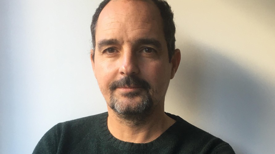 Sylvain Desclous, réalisateur de La Campagne de France, un documentaire tourné pendant les élections municipales à Preuilly-sur-Claise.