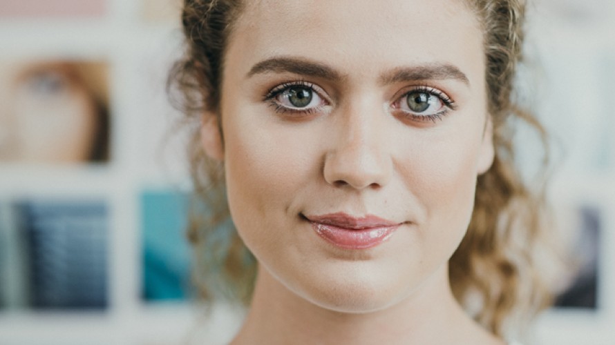 Photo by Malvestida Magazine on Unsplash - Depuis deux ans, RCF et la mutuelle Saint-Christophe encouragent les jeunes qui, chez eux, dans leur quartier ou leur ville, développent la solidarité