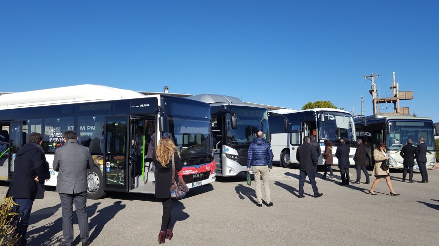 @ FNTV Provence-Alpes-Côte d’Azur - Les autocaristes cherchent 200 nouveaux conducteurs en région