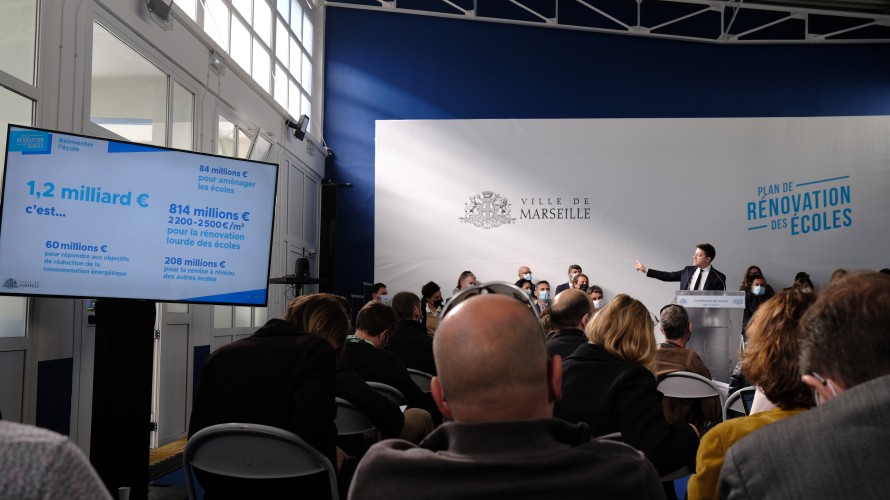 Benoît Payan a dévoilé un plan d'1,2 milliard d'investissement pour les écoles de Marseille ©Nina Pavan