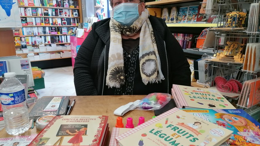 Evelyne Dubourg revisite fruits et légumes dans son dernier livre. 