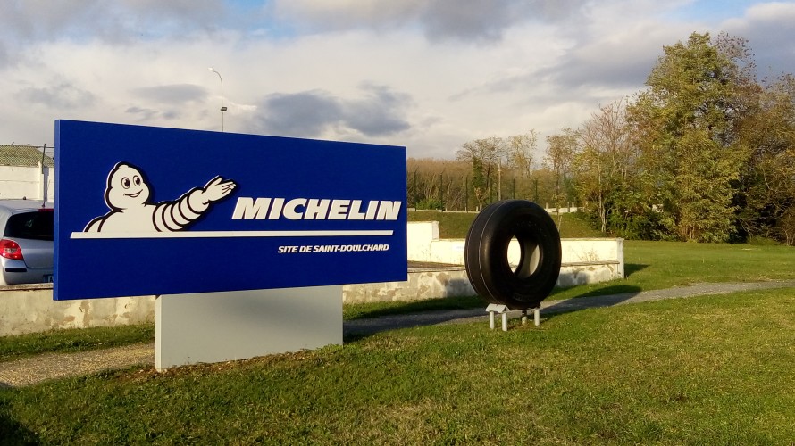 Les commandes repartent à l'usine Michelin de Saint-Doulchard © RCF - Guillaume Martin-Deguéret.