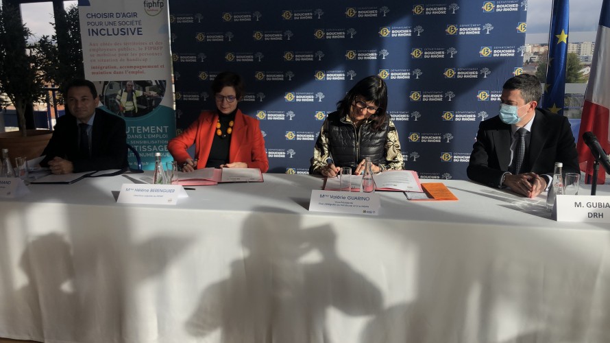 Signature de la convention triennale liant le Département des Bouches-du-Rhône et le FIPHFP @ SAC Aurélie