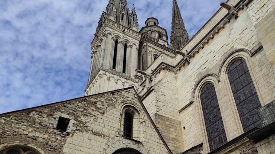 ®RCF Anjou - Cathédrale Saint Maurice d'Angers