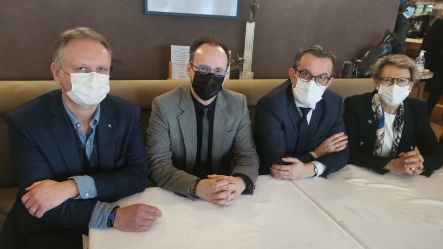 Marc Sciamanna (masque noir)