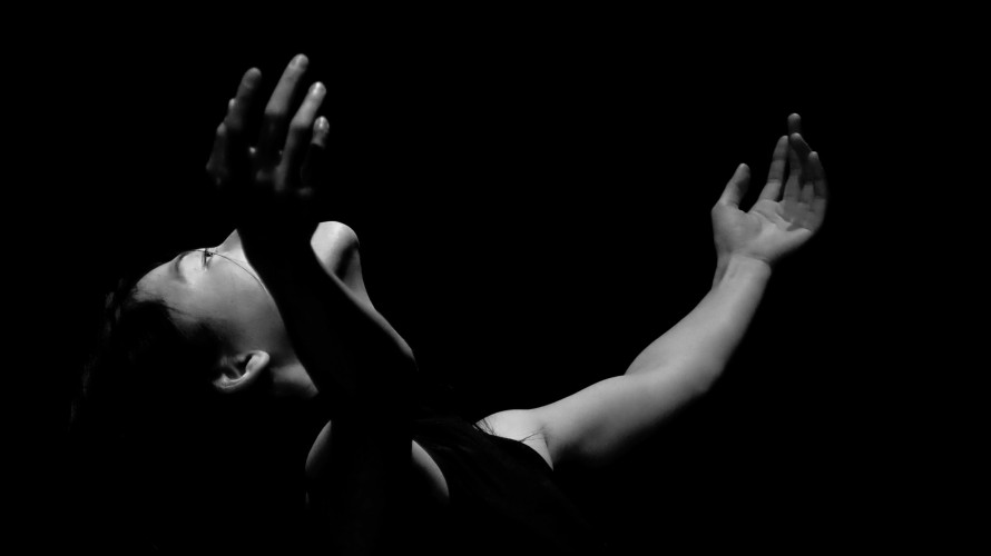 Photo d'illustration. Photo by <a href="https://unsplash.com/@kazuo513?utm_source=unsplash&utm_medium=referral&utm_content=creditCopyText">Kazuo ota</a> on <a href="https://unsplash.com/s/photos/dance-pose?utm_source=unsplash&utm_medium=referral&utm_content=creditCopyText">Unsplash</a>