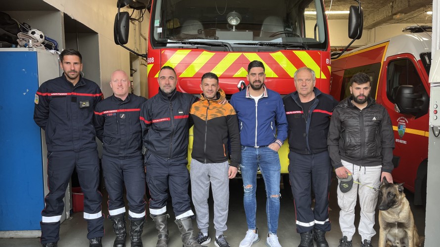 Les pompiers de Théoule vont remplacer leurs homologues ukrainiens partis au front (©Charlotte Schuhmacher)
