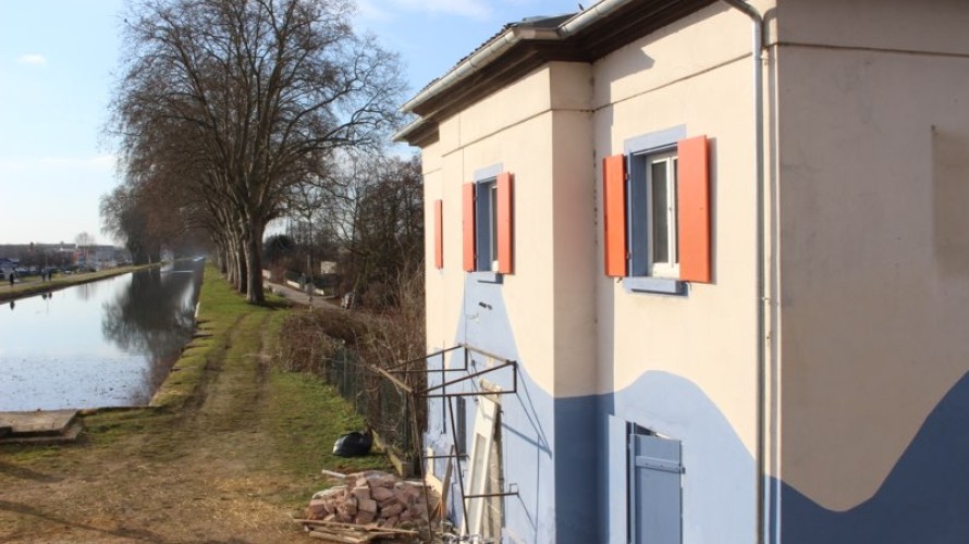 La maison de l'ancien éclusier va retrouver une seconde jeunesse - © Maxime Billmann