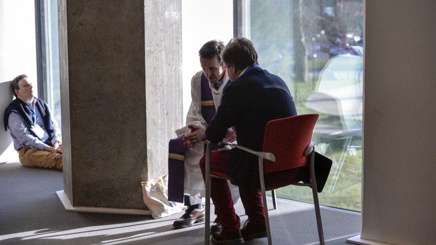 Confession lors des 32e Assises des Dirigeants Chrétiens (EDC). Strasbourg, en 2018 ©Corinne SIMON/CIRIC