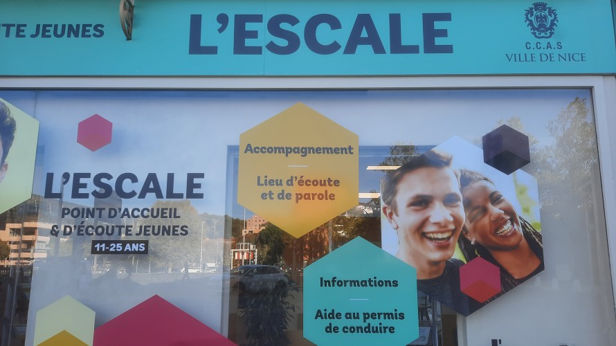 La façade de L'Escale, Bd Risso - RCF