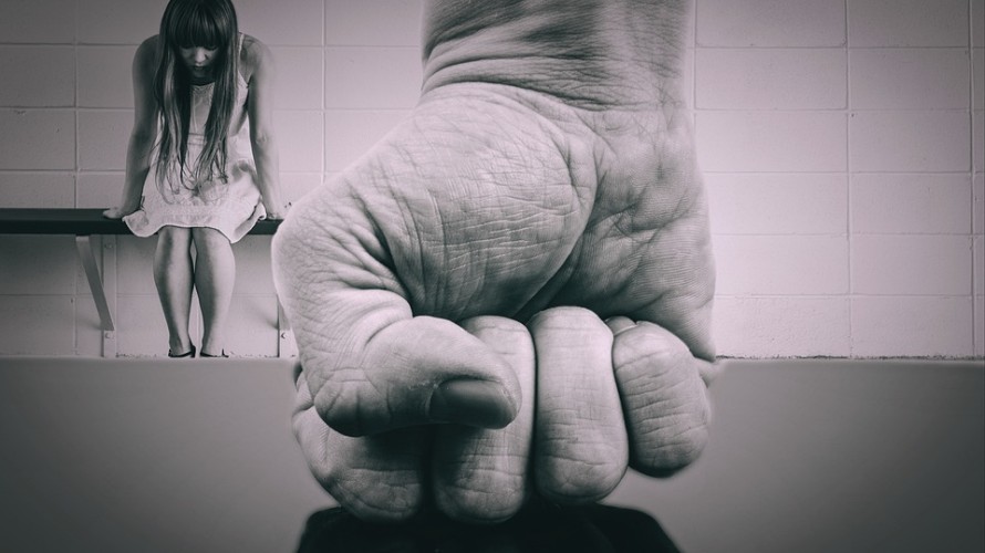 Le 25 novembre est la Journée internationale pour l'élimination de la violence à l'égard des femmes. 
