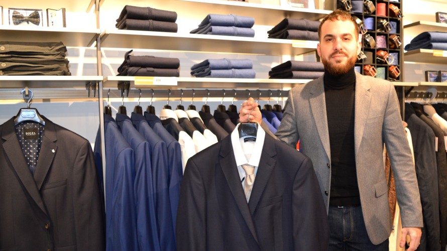 Arthur Frisoli est le directeur de la boutique Size Factory à Vandoeuvre-lès-Nancy  // © Magali Santulli