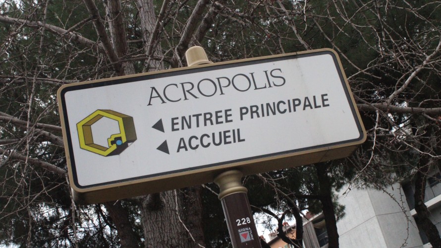 Acropolis - Illustration SCG pour RCF 