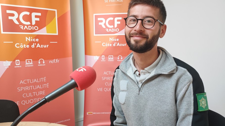 Maxime Junier, conservateur adjoint de la réserve naturelle régionale des gorges de Daluis - Photo : RCF Nice Côte d'Azur 