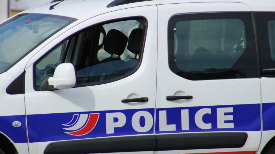 Un véhicule de Police - RCF