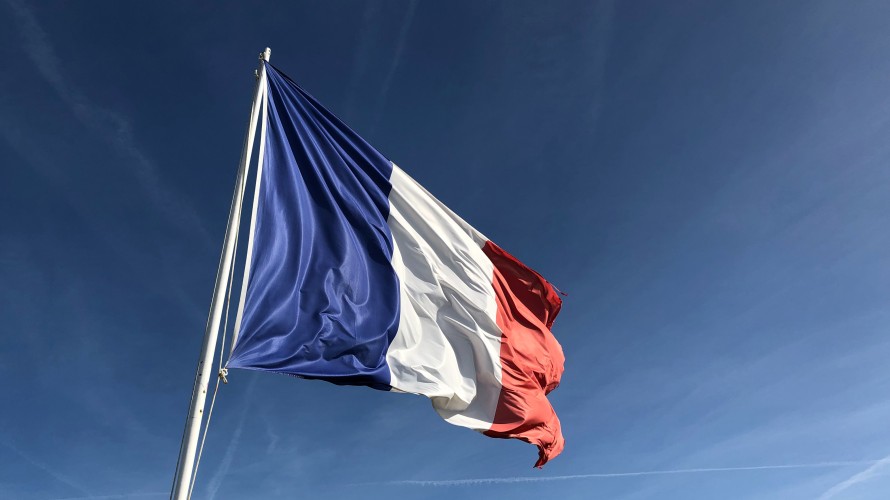 La présidente de l'Assemblée nationale a réalisé un tour de France des citoyens pour connaître leur attentes vis à vis des institutions. Photo de <a href="https://unsplash.com/@tony_cm__?utm_source=unsplash&utm_medium=referral&utm_content=creditCopyText">Anthony Choren</a> sur <a href="https://unsplash.com/fr/photos/lYzap0eubDY?utm_source=unsplash&utm_medium=referral&utm_content=creditCopyText">Unsplash</a>   