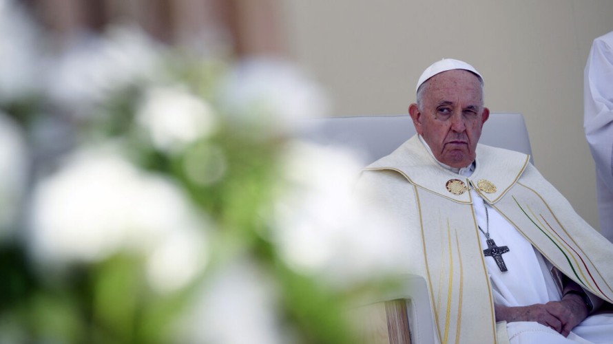 En Mongolie, "le pape François ne dira probablement rien sur la situation en Ukraine mais il sera aux portes de la Russie..." (Photo : Le pape François aux JMJ, le 06/08/2023 à Lisbonne ©Vatican Media / Hans Lucas)