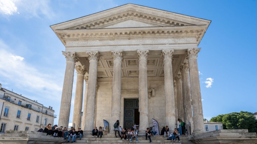 La rénovation de la Maison carrée en 2022. Crédit photo : Sandrine Marty/Hans Lucas