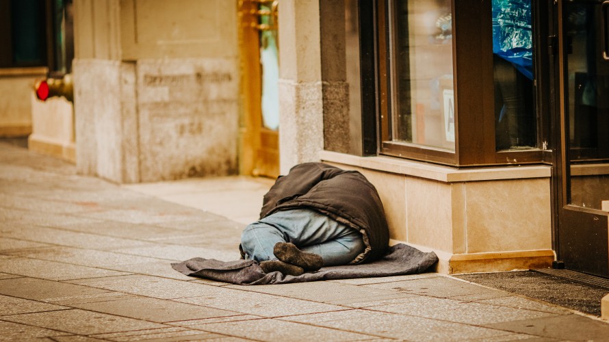 Infirmiers de rue veut mettre fin au sans-abrisme © Jon Tyso, Unsplach