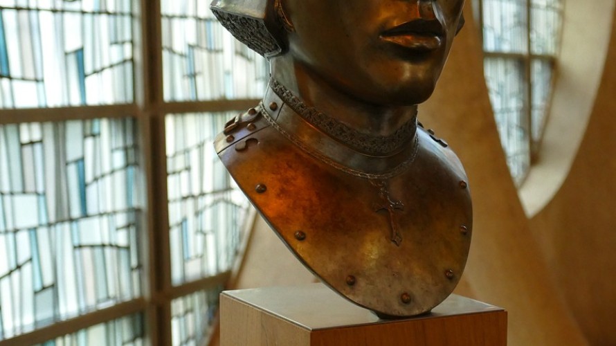 Portrait de Jeanne situé dans l'église Ste-Jeanne d'Arc de Rouen
